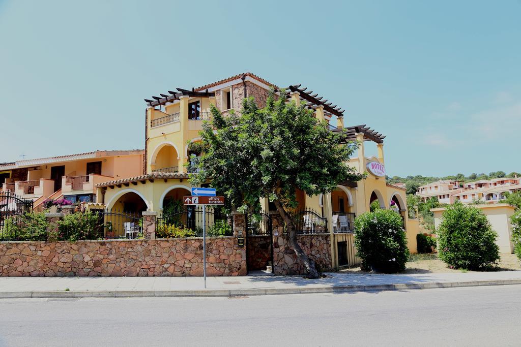 Hotel Sa Suergia Villasimius Exterior foto