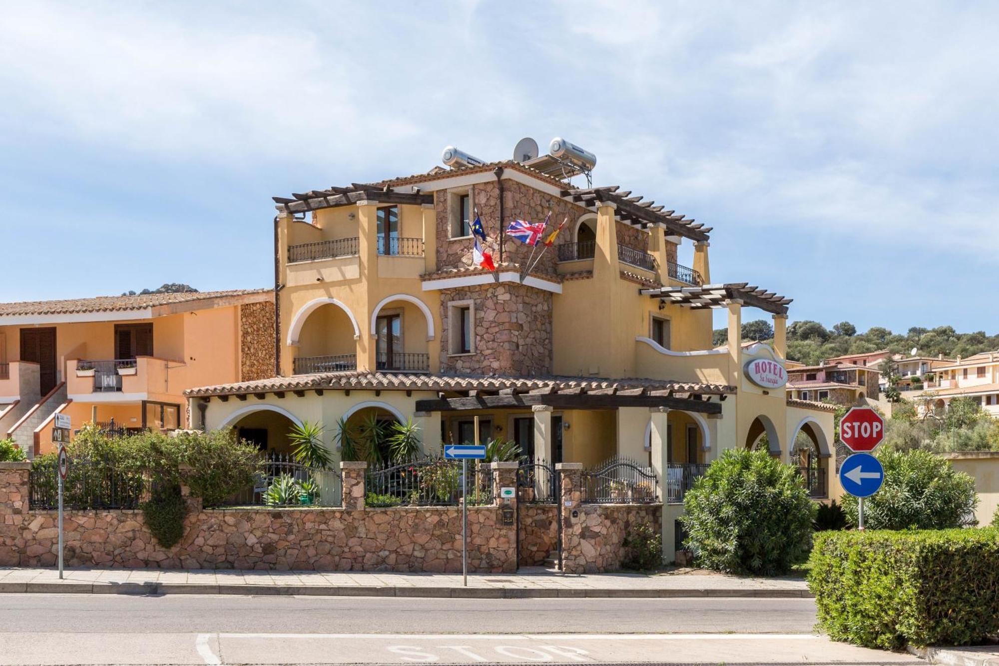 Hotel Sa Suergia Villasimius Exterior foto