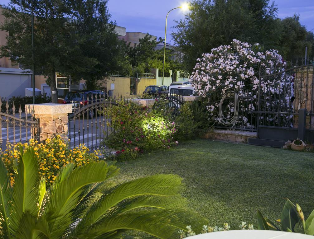Hotel Sa Suergia Villasimius Exterior foto