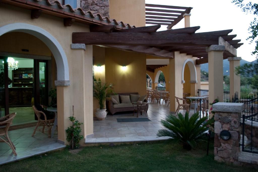 Hotel Sa Suergia Villasimius Exterior foto